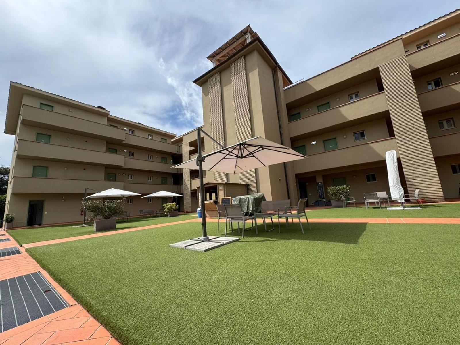 تيرّينْيا Residence San Francesco المظهر الخارجي الصورة