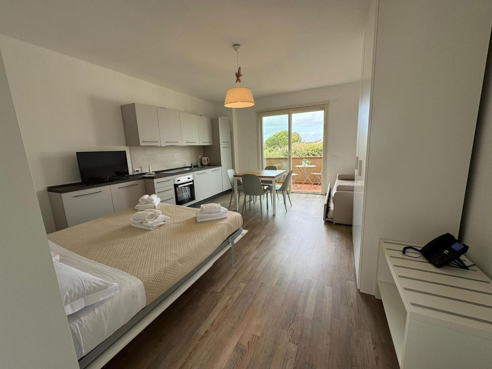 تيرّينْيا Residence San Francesco المظهر الخارجي الصورة